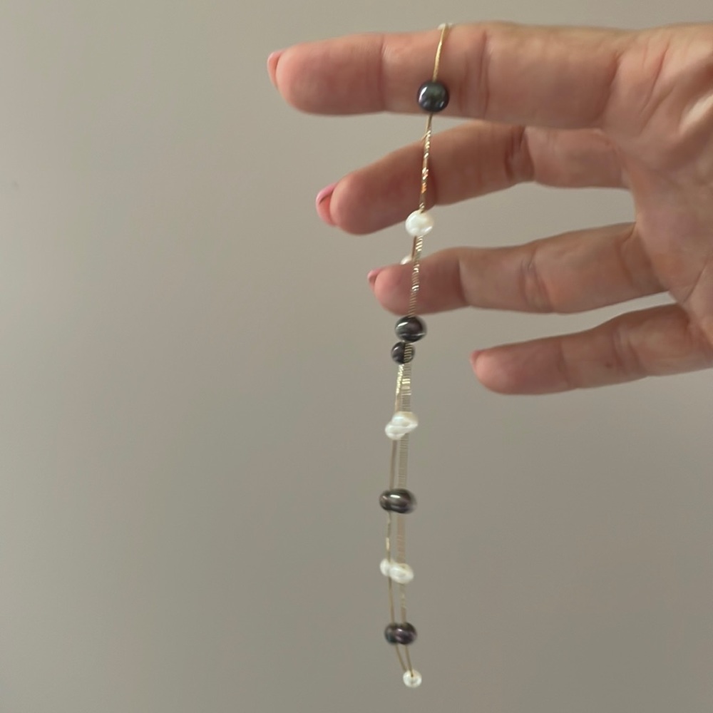 Black and white pearl necklace